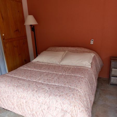 Monoambiente En Colonia Apartment Колония дел Сакременто Стая снимка